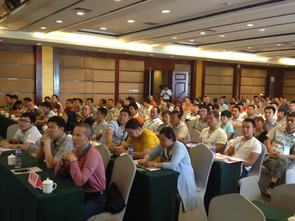 變頻空氣能合作商技術(shù)交流大會在石家莊圓滿舉行，共繪行業(yè)發(fā)展新藍圖